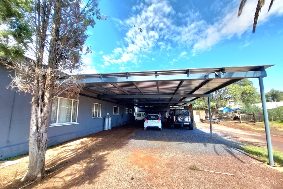 4 Bedroom Property for Sale in Upington Northern Cape